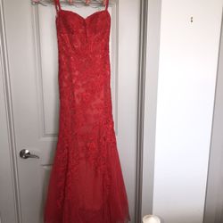 Red Laced Prom Dress Size 6