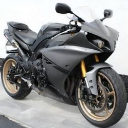 2014 Yamaha Yzf R1