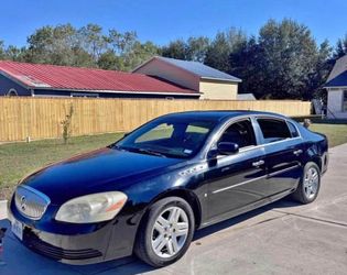 2007 Lucerne cxl v8