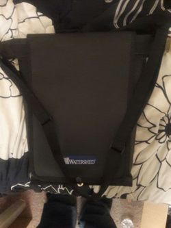 LOWER PRICE!!!!!!!WATERSHED waterproof case for 10 in. Tablets (ipad2&up)