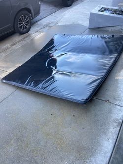 Tonno pro truck bed cover