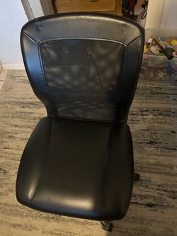 Black Leather Mesh Back Office Chair