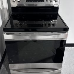 Kenmore Elite Induction Stove 