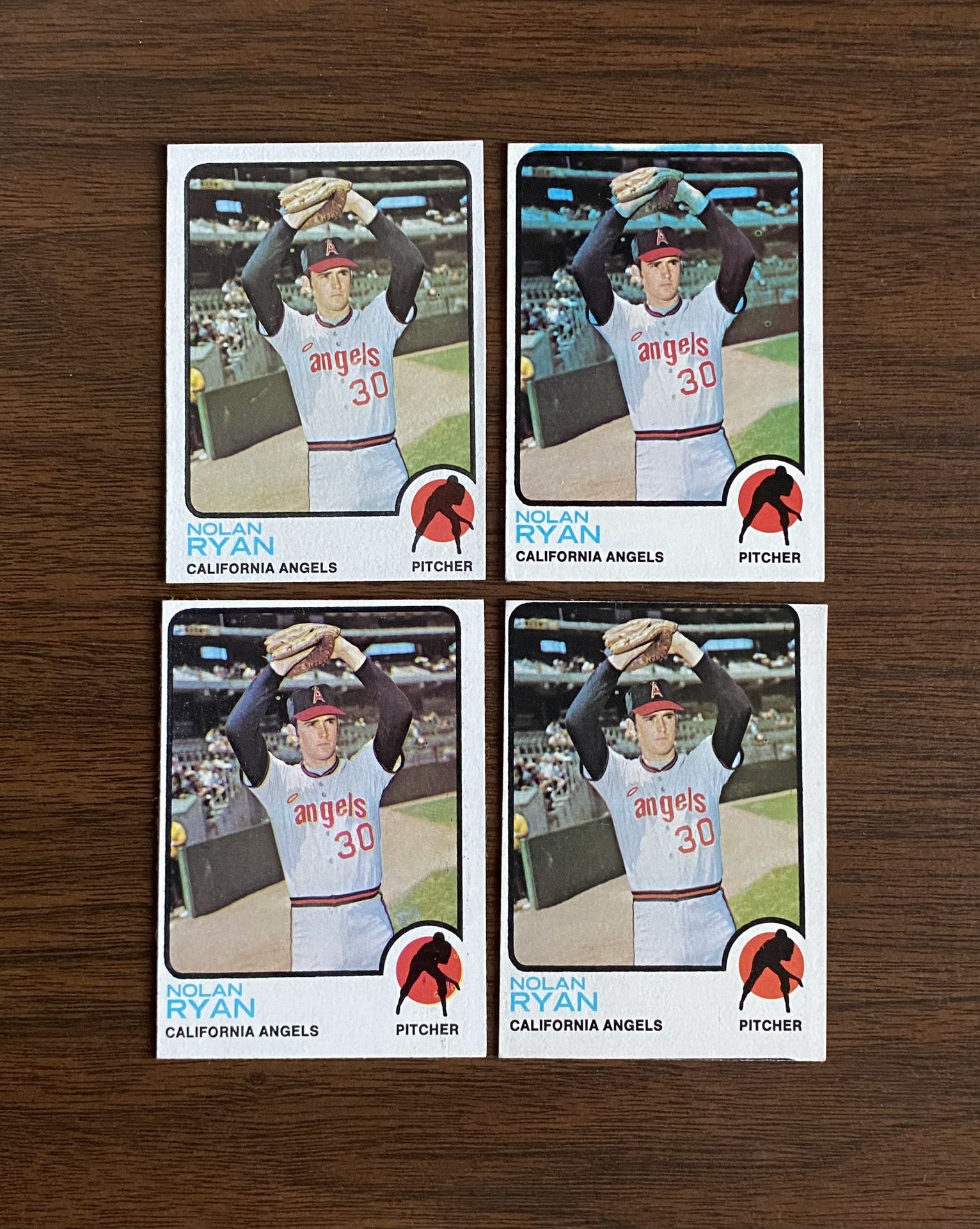 LOT OF 4 NOLAN RYAN 1973 TOPPS BASEBALL CARDS # 220 HOF CALIFORNIA ANGELS