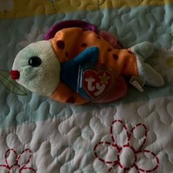 TY Lips Beanie Baby 