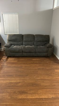 Sofa Triple Recliner