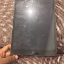 iPad Gen 7 Comes With Case And Charger Best Prices Gets It First 