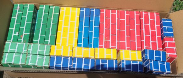 Large Cardboard Building "Bricks".