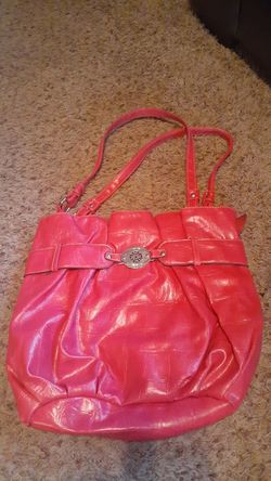 Pink 3 compartment purse Good Condition
