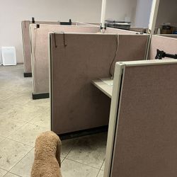 6 Cubicles   