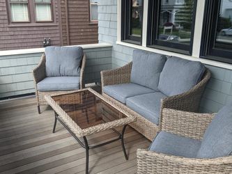Patio set. Ask for the price