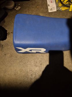 1984-85 Honda XR 200 OEM Seat 