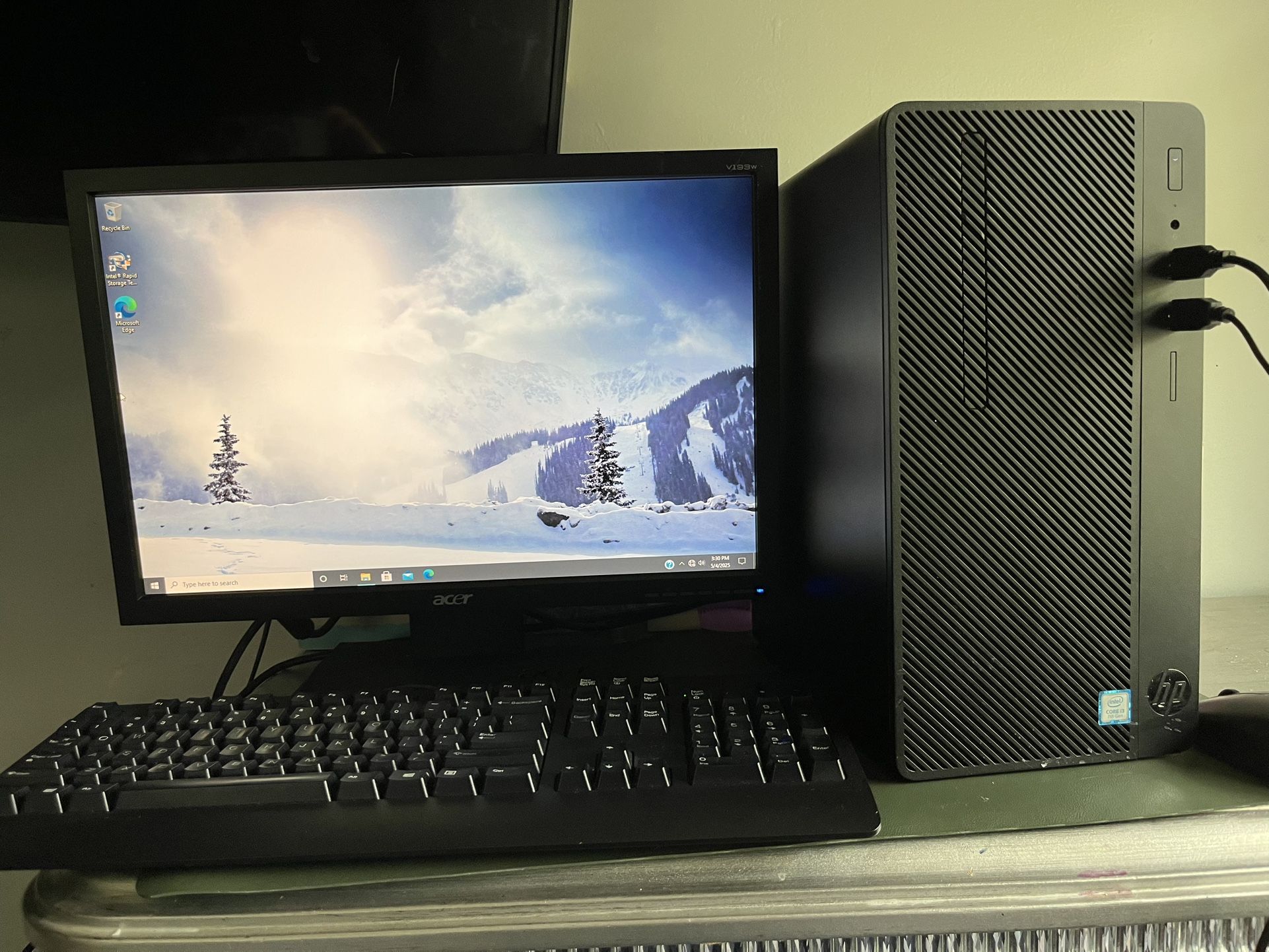 Desktop In Perfect Condition