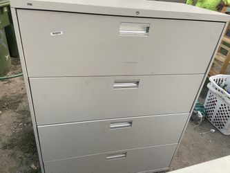 Divider drawers