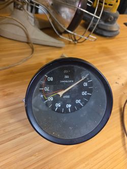 Fiat SpiderTachometer