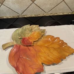 antique seasonal chip and dip leaf tray 