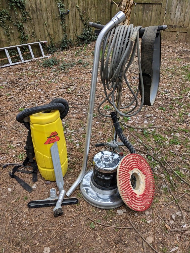 RS-16 DC Clarke American Sander/ Backpack Vacuum