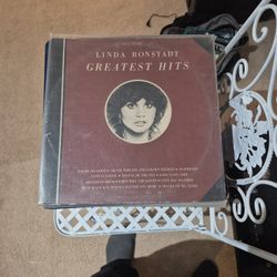 LINDA RONSTADT