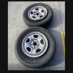 2 - 225/70r16 5x5 5x127 Jeep Cherokee Rims Wheels Good 90% Treads Tires!!!!!