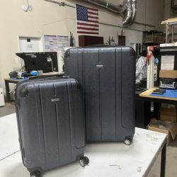 Ricardo 29” Luggage Set