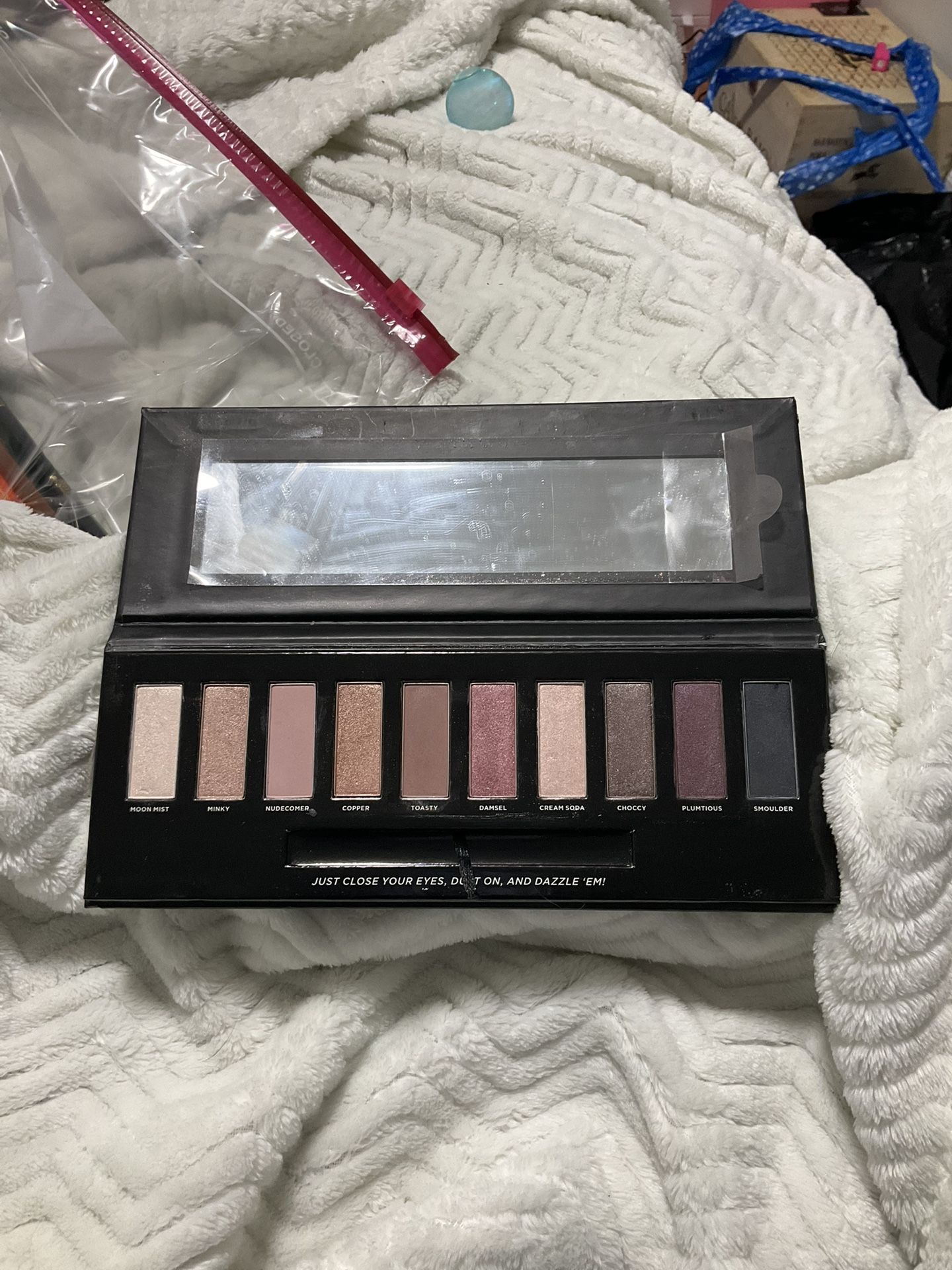 The Perfect Ten Eyeshadow Pallete