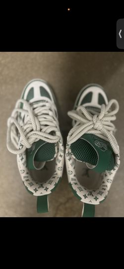 LOUIS VUITTON SKATES