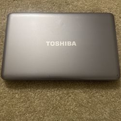 TOSHIBA Satellite L855-S5372 Laptop