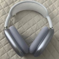Apple AirPods Max Headphones