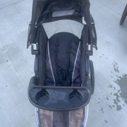 2 Good Strollers