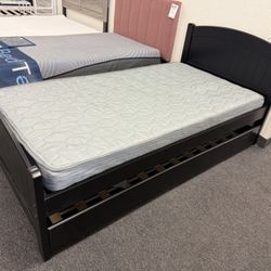 Twin Bed With Trundle 
