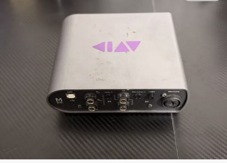 Mbox 3 Audio Interface