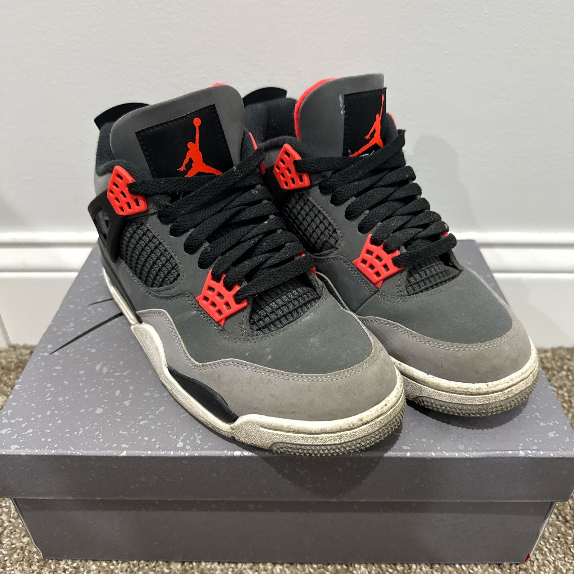 Men’s Jordan 4 Infrared Size 8