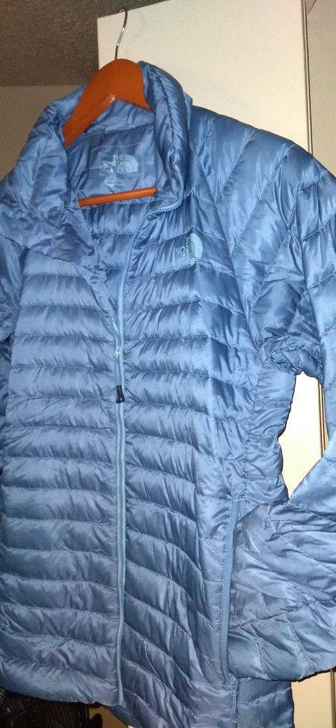 THE NORTH FACE THERMOBALL ECO JACKET MENS, North Face Boots size 13M, MENS POLO COATS Blue/Red Lrg $225 or Polo Black $399 Med.