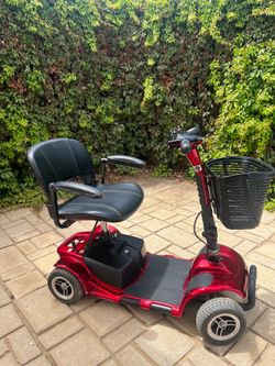 Scooter mobility electric