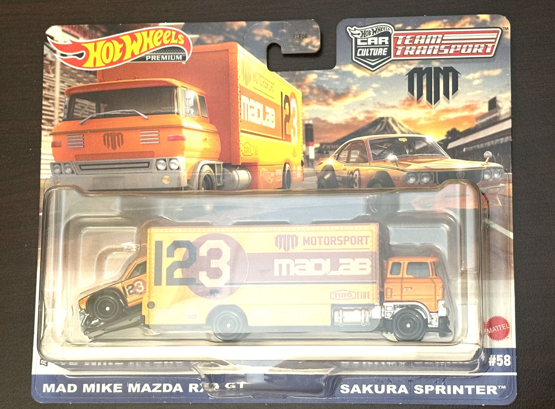 Hot Wheels Team Transport Mad Mike Mazda RX3 GT & Sakura Sprinter