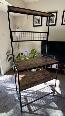 Shelf