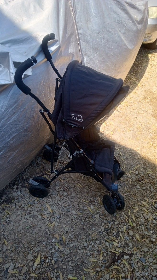 Umbrella Stroller In GREAT Condition