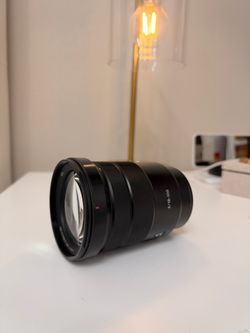 Sony E PZ 18-105mm f/4 G OSS Lens