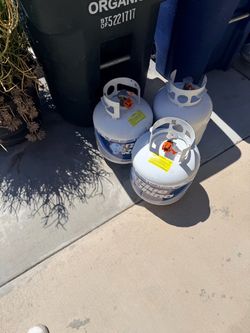 Blue rhino full propane tanks