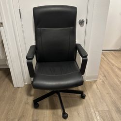 Big Executive office chair 