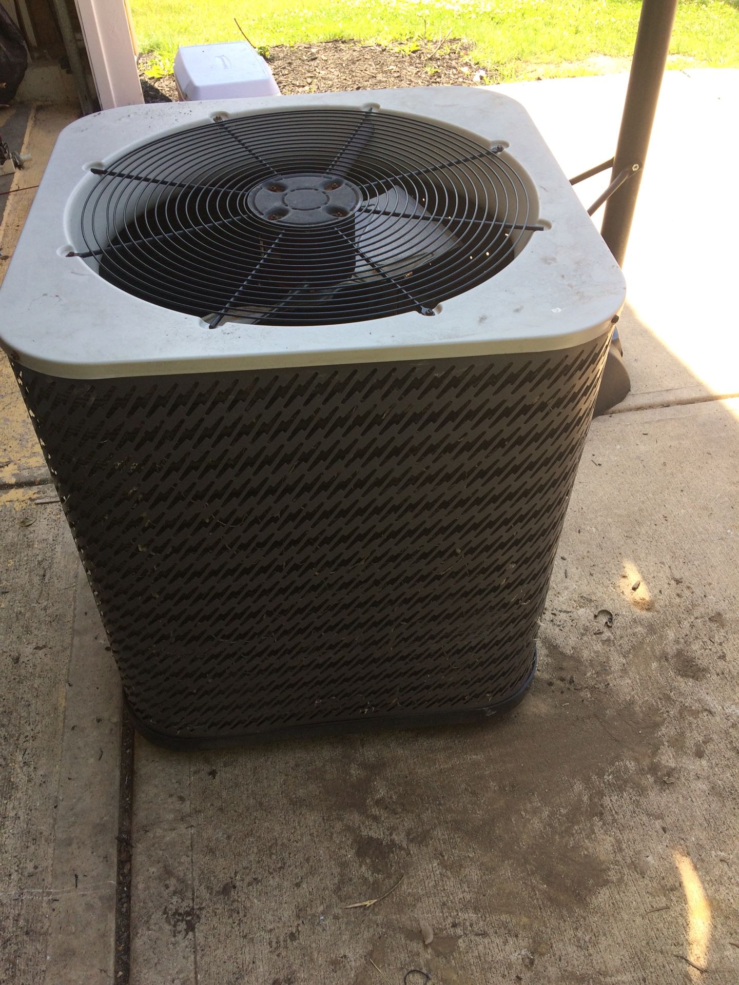 Nordyne 2.5 ton AC Unit and A Coil