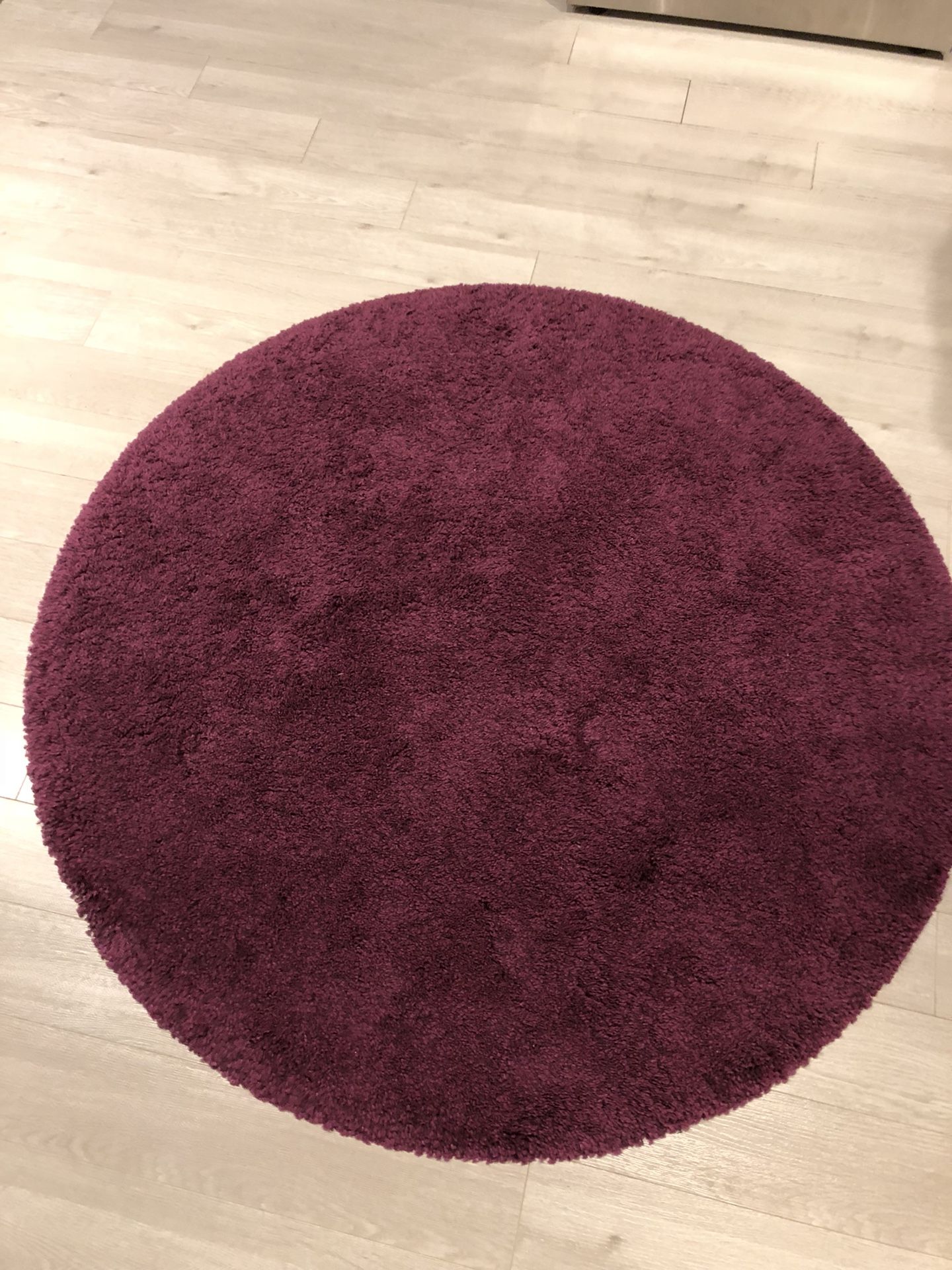 A circular rug