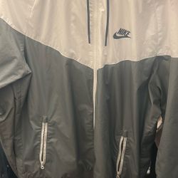 Nike Windbreaker White/Grey