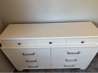 Adebayo 59" W 9 - Drawer Dresser with mirror