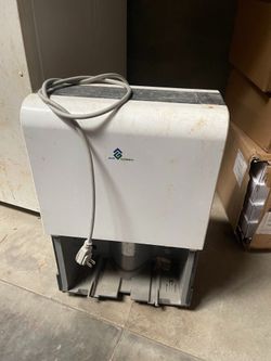 Dehumidifier