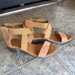 Women’s Shoes