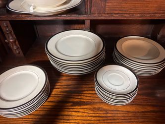 MIKASA  IVORY CHINA JAPAN