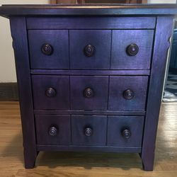 3 Drawer End Table/Nightstand 