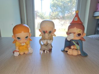 Zsiga Figures