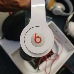 Monster Beats, earphones By Dr,dre Monstet